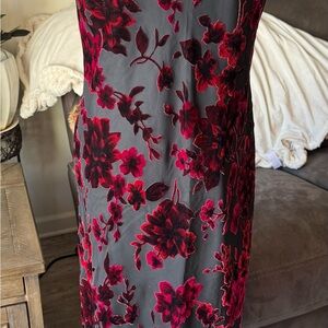 Evan Picone Stunning Black and Red Velvet Dress size 14